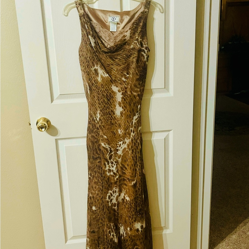 IXE Satin Brown/Gold Sleeveless Dress